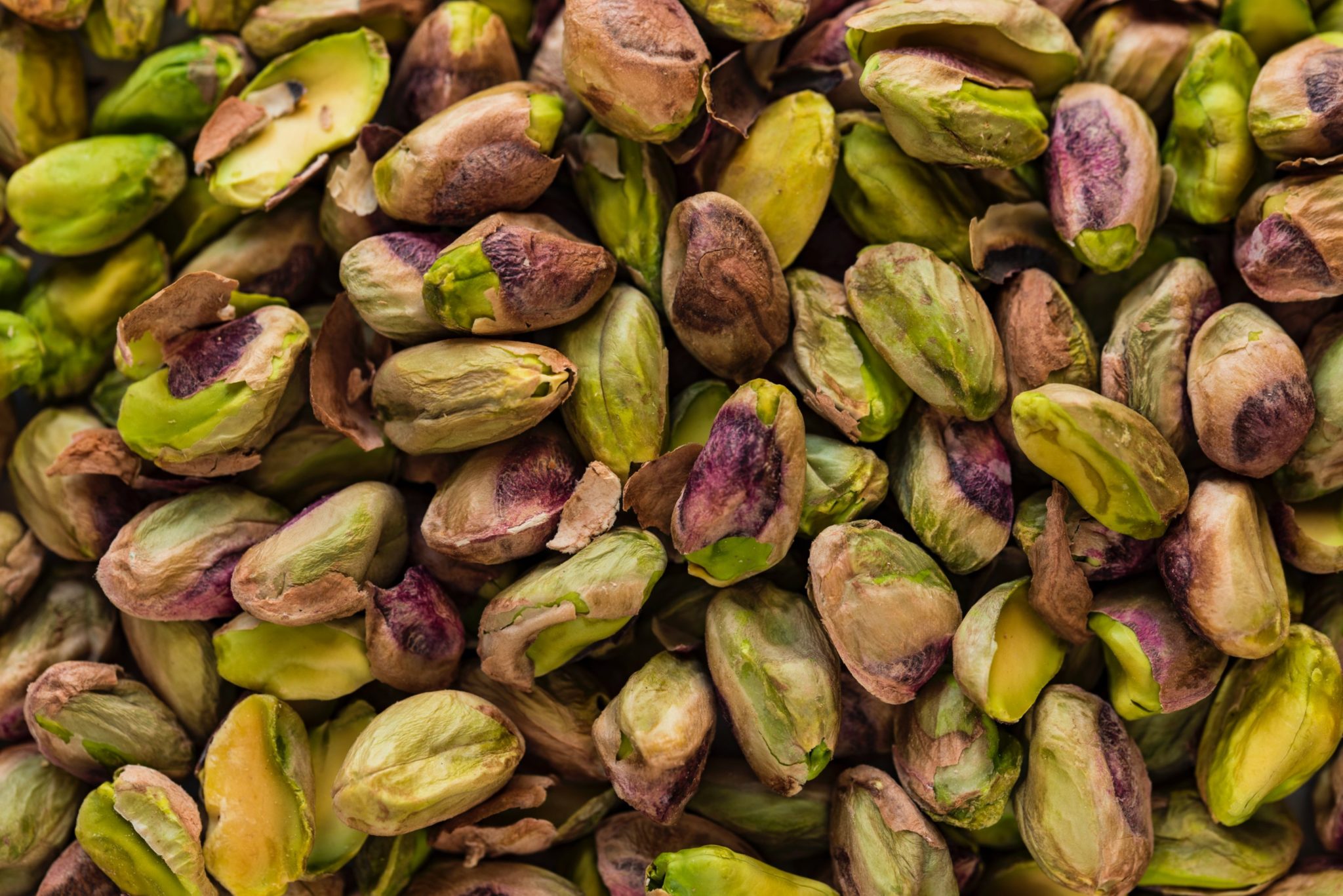 Eat magnesium rich pistachio nuts