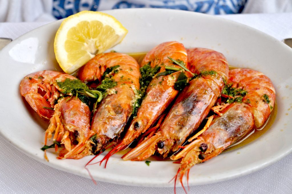 Prepare and enjoy healthy recipes with shrimp